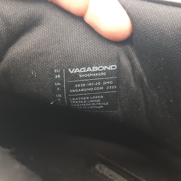 VAGABOND | Aylin Puff Boots in Black Leather - Picture 12 of 13